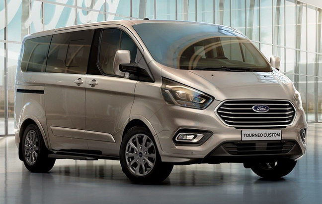 Ford Tourneo Custom Titanium