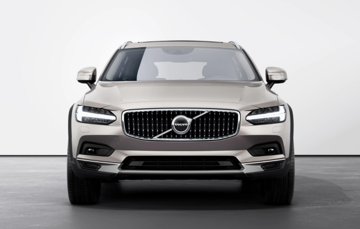 Volvo V90 Cross Country Plus