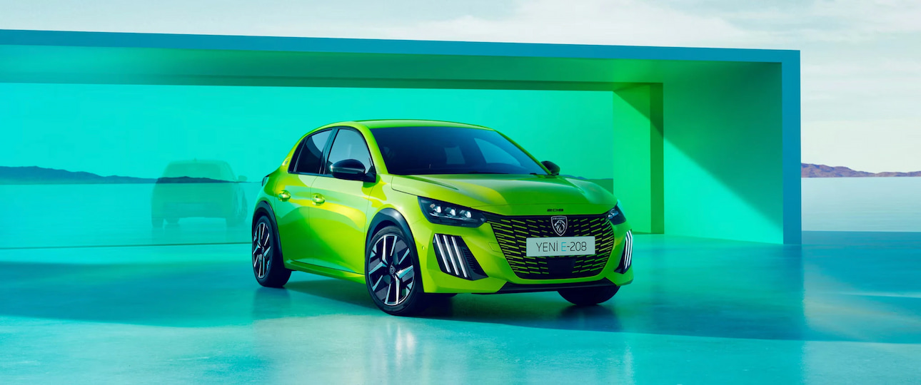 Peugeot E-208
