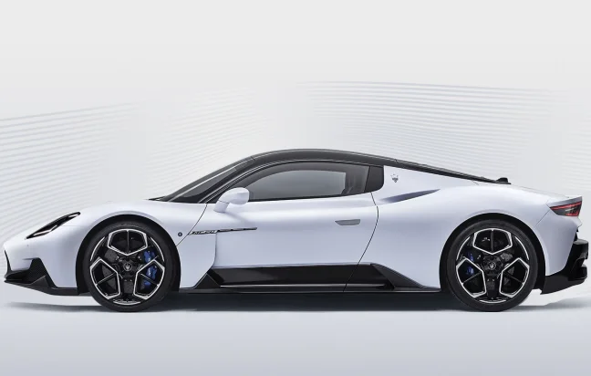 Maserati MC20