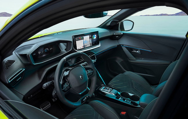 Peugeot E-208
