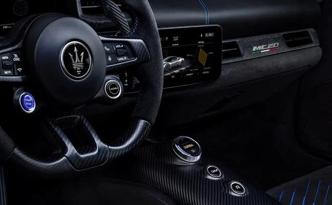 Maserati MC20