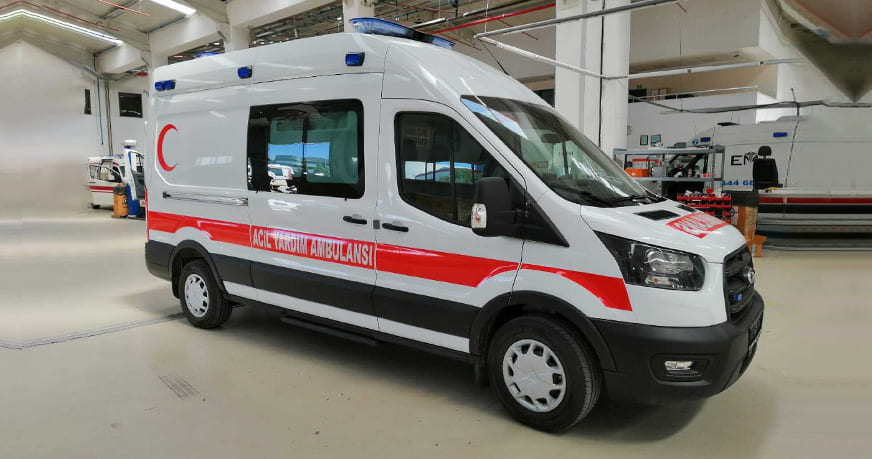ambulans arabası