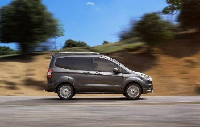 Ford Tourneo Courier Journey Trend
