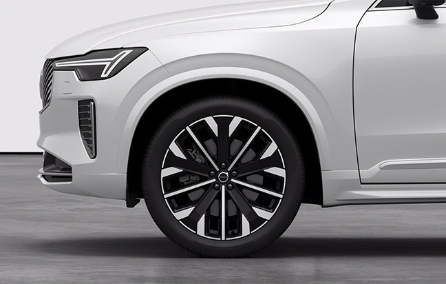 Volvo XC 90 Plus Bright
