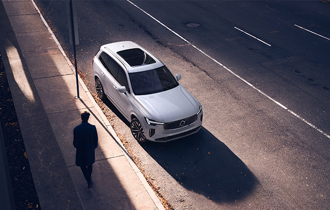 Volvo XC 90 Plus Bright