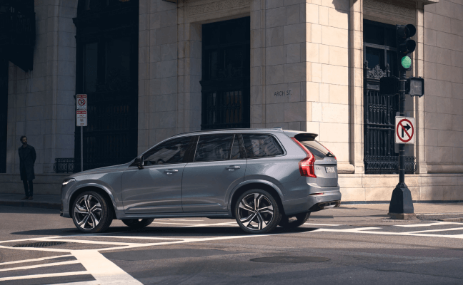 Volvo XC 90 Plus Dark